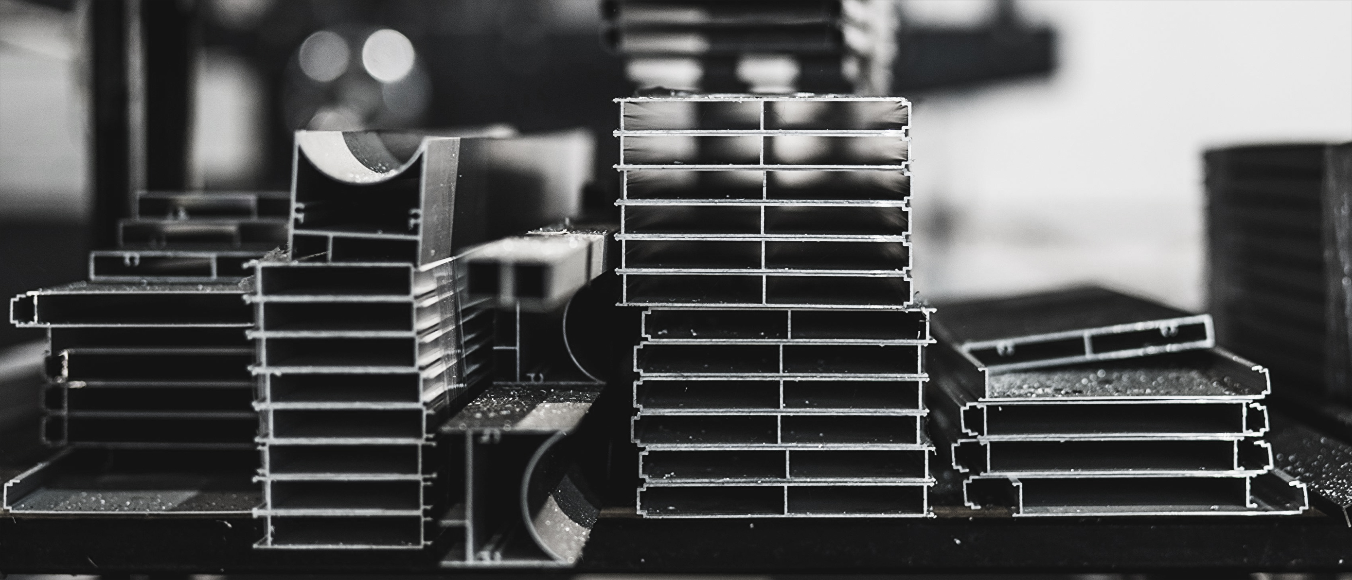 有限会社野島製作所は、1961年創業以来精密板金加工技術で様々な製品を提供しています。